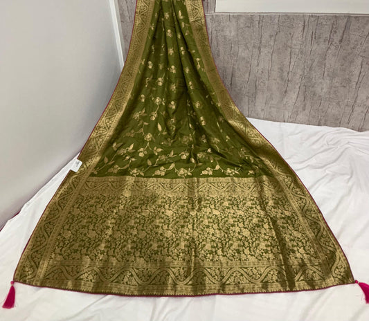 Troika Fashion – Olive Green HO Silk Saree with Golden Zari Floral Weaving & Regal Borders