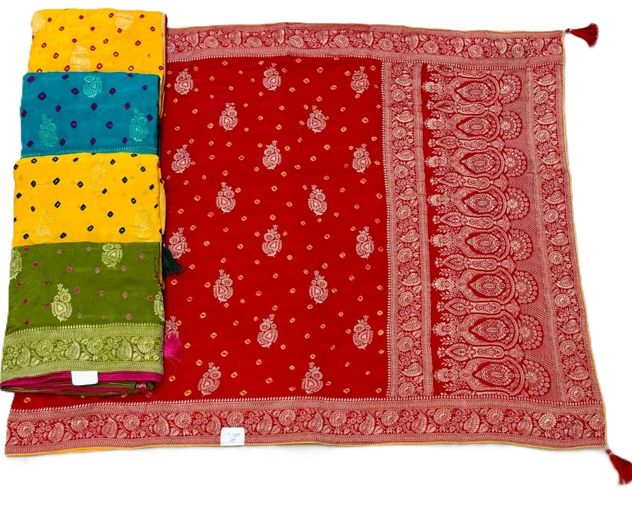Dola Bhandej Single Zari Saree – Timeless Traditional Elegance