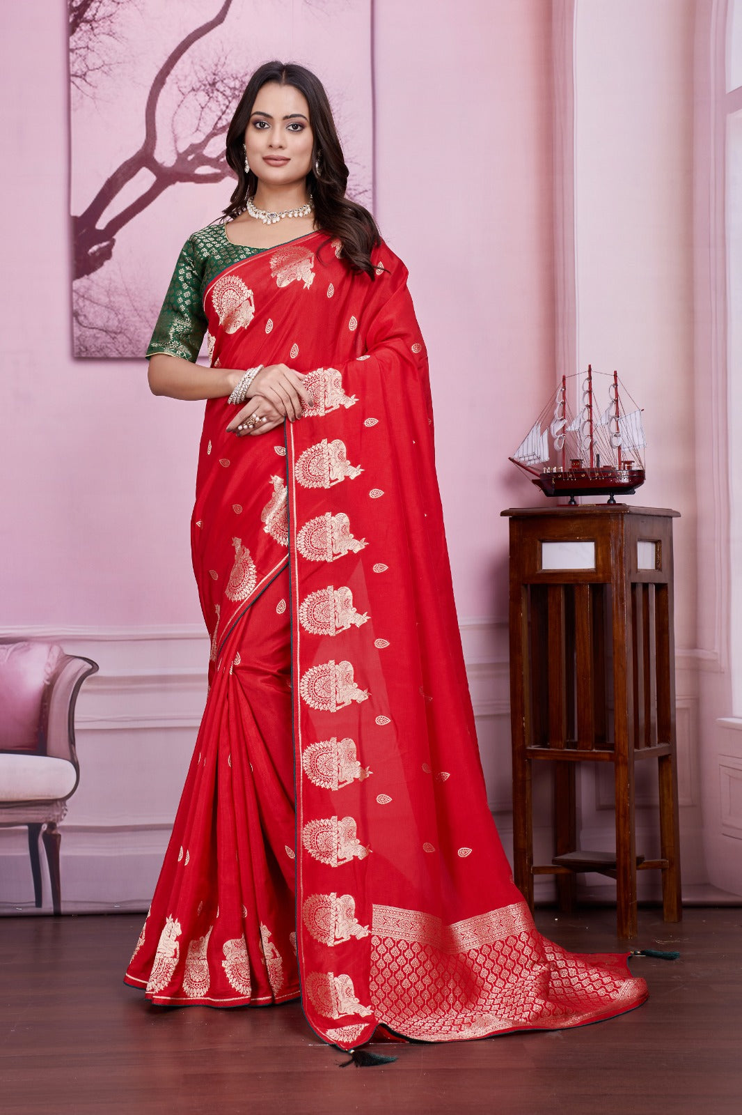 ❤️ Troika Fashion – Classic Festive Red Dola Silk Weaving Zari Saree