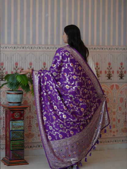 Troika Fashion – Traditional Dola Silk Dupatta with Zari Weaving