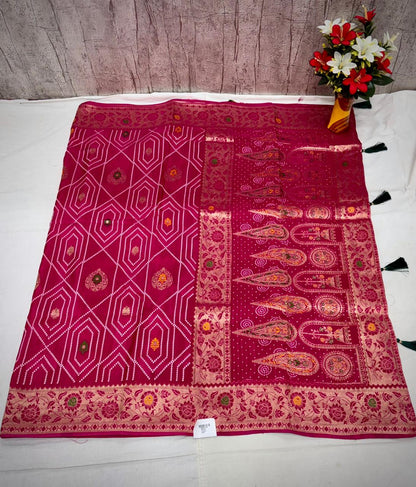 ❤️ Troika Fashion - HO Silk Paithani Border Meena Bandhej Saree with Intricate Zari Weaving Saree